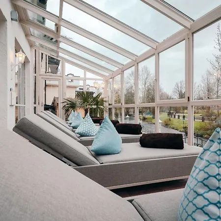 Отель Parkhotel Burgmuehle
