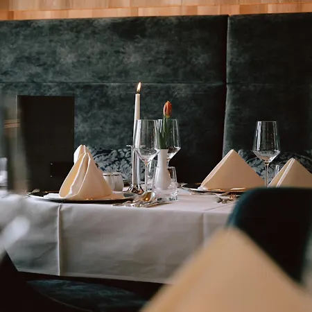 Parkhotel Burgmuehle 4*